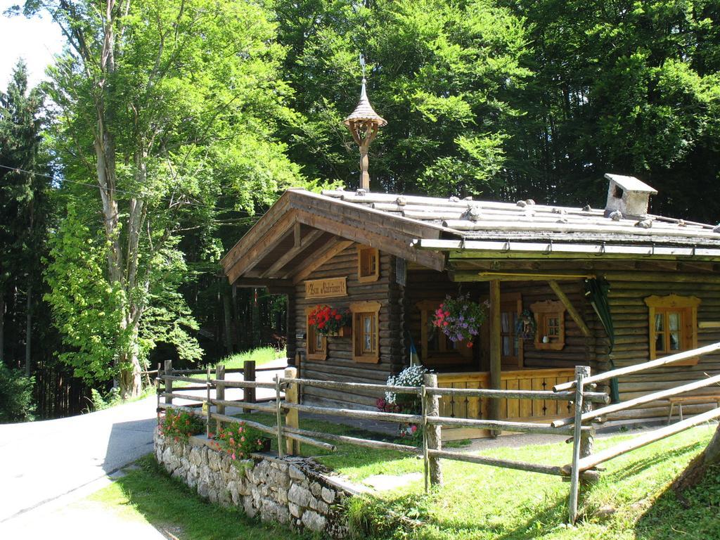 Almbruennerl Die Almhuette Auf Der Raffner Alm Рупольдінг Номер фото